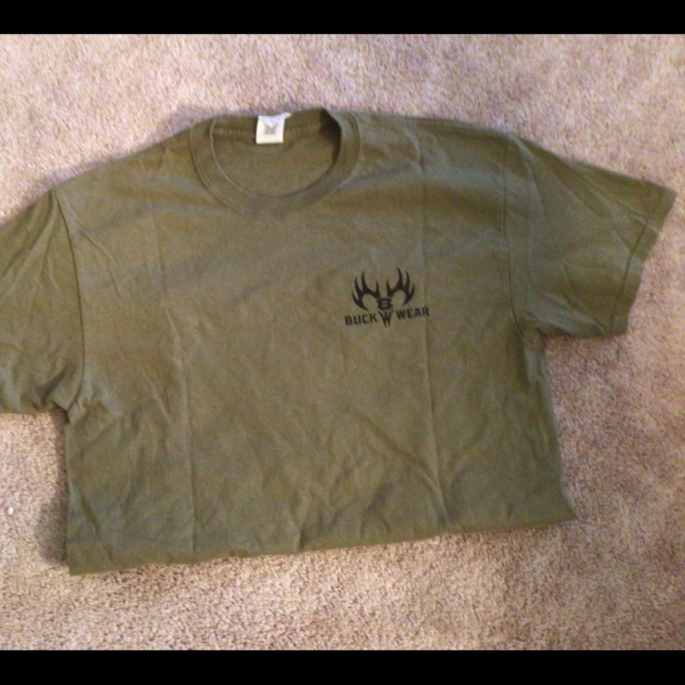 Men’s fun tee 😆 - Picture 2 of 2